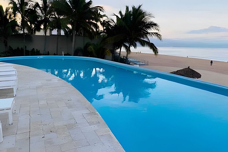 Condominio con las mejores vistas de la bahía